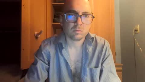 Snapshot of boypussysowet chatting on 03/09/25, 05:06 smoothslutfordaddy online show from 03/09/25, 05:06