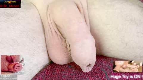 Snapshot of br_munch chatting on 03/08/25, 04:56 Baron online show from 03/08/25, 04:56