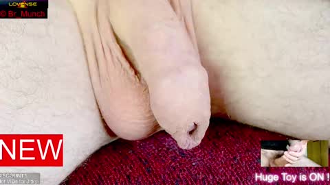 Snapshot of br_munch chatting on 03/10/25, 06:27 Baron online show from 03/10/25, 06:27