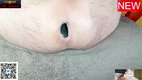 Snapshot of br_munch chatting on 11/04/25, 07:07 Baron online show from 11/04/25, 07:07