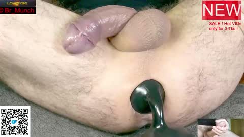 Snapshot of br_munch chatting on 11/17/25, 08:42 Baron online show from 11/17/25, 08:42