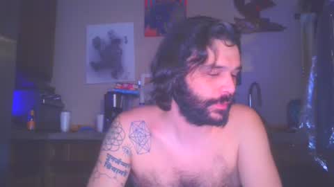 Snapshot of brad1115 chatting on 12/09/24, 09:39 Bradley online show from 12/09/24, 09:39