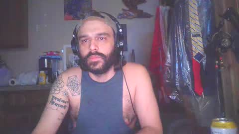 Snapshot of brad1115 chatting on 12/30/24, 09:05 Bradley online show from 12/30/24, 09:05