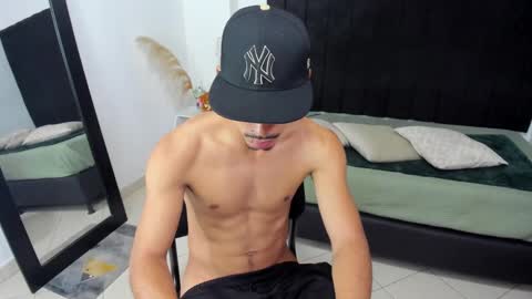 Snapshot of brad_usma chatting on 03/01/25, 03:53 BRAD USMA online show from 03/01/25, 03:53