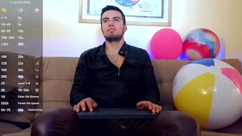 Snapshot of bradleycolton chatting on 01/18/25, 01:18 Bradley Colton Independ Model online show from 01/18/25, 01:18