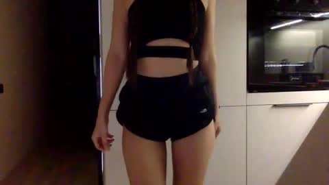 Snapshot of braidsgirl chatting on 11/26/25, 10:55 Swetty Leya online show from 11/26/25, 10:55