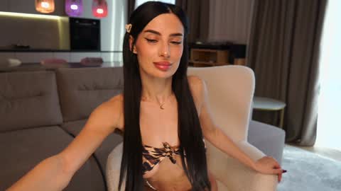 Snapshot of brandiloveee chatting on 01/12/25, 08:14 Brandi online show from 01/12/25, 08:14