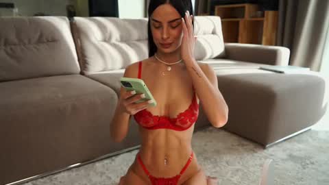 Snapshot of brandiloveee chatting on 02/23/25, 07:33 Brandi online show from 02/23/25, 07:33