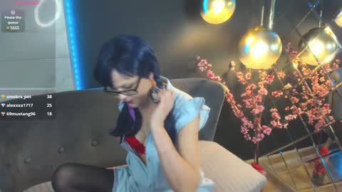 Snapshot of brandipoetic chatting on 12/23/24, 05:11 Brandi online show from 12/23/24, 05:11