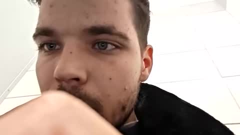 Brandon online show from 10/21/25, 12:17