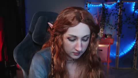 Snapshot of brandy_queen chatting on 01/19/25, 05:07 Aurorabut ur dad just calls me Rory online show from 01/19/25, 05:07