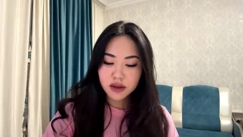 Aypril   online show from 10/13/25, 04:40