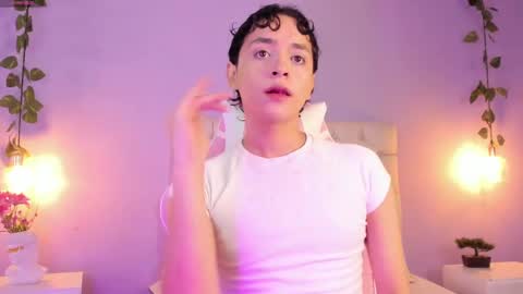 Snapshot of brann_tadzio chatting on 02/20/25, 12:36 online show from 02/20/25, 12:36