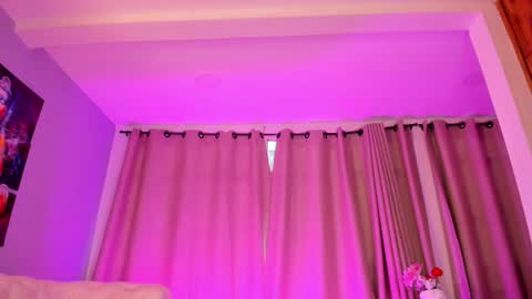 Snapshot of brann_tadzio chatting on 11/28/25, 09:17 online show from 11/28/25, 09:17