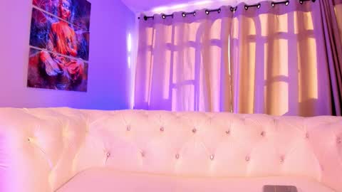 Snapshot of brann_tadzio chatting on 12/01/25, 08:47 online show from 12/01/25, 08:47