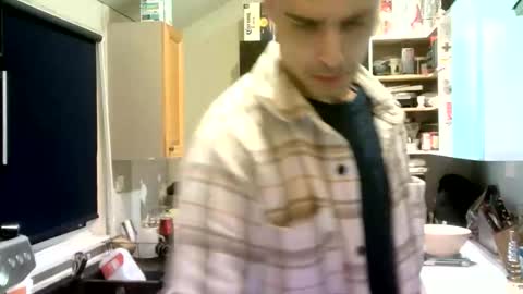 Bratdownunder online show from 11/18/25, 03:38