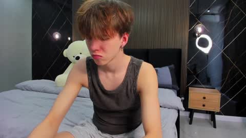 Snapshot of braxiboy chatting on 01/26/25, 06:59 Brax online show from 01/26/25, 06:59