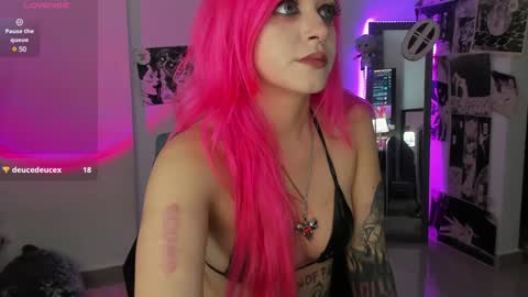 Snapshot of breakdownwaifu chatting on 01/13/25, 03:34 Rei online show from 01/13/25, 03:34