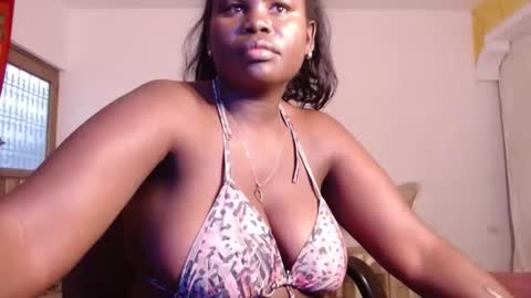 Snapshot of breestaarrs chatting on 01/12/25, 11:17 Valentina online show from 01/12/25, 11:17