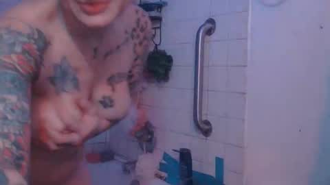 breezybrii online show from 11/18/25, 07:07