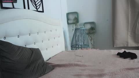 Brelland online show from 02/06/25, 04:36