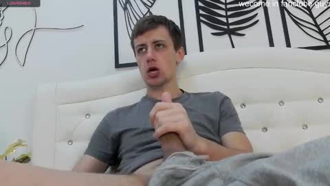 Brelland online show from 02/09/25, 07:49