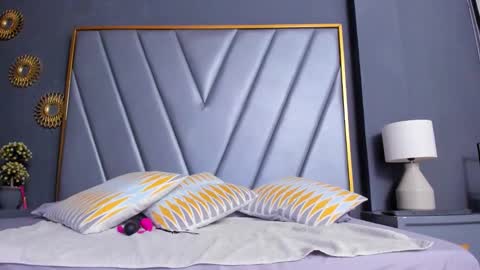 Brenda Time Schedule 0600 - 1400 GMT-5 online show from 10/25/25, 10:56