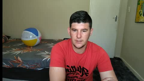 Snapshot of brendansexyboy098754 chatting on 01/21/25, 09:13 ask me lol online show from 01/21/25, 09:13