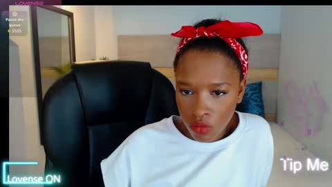 Brenda online show from 09/23/25, 02:03