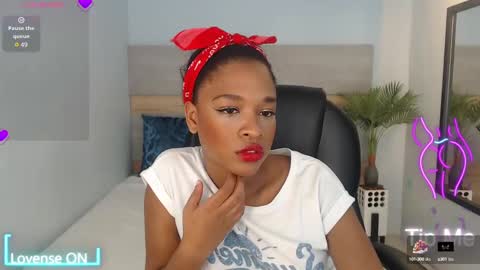 Brenda online show from 10/15/25, 03:06