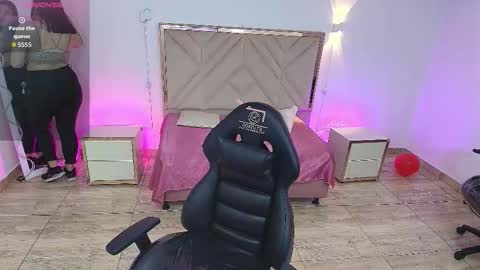 BRENDDA  online show from 10/07/25, 03:36