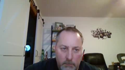 Snapshot of brettsky chatting on 01/12/25, 09:51 hey online show from 01/12/25, 09:51