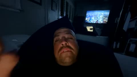 Snapshot of brian3890620 chatting on 10/22/25, 04:24 brian3890620 online show from 10/22/25, 04:24