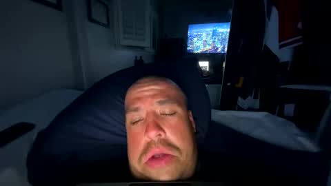 Snapshot of brian3890620 chatting on 10/27/25, 07:12 brian3890620 online show from 10/27/25, 07:12