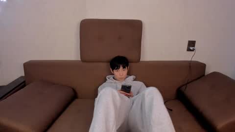 Brian boy online show from 02/06/25, 08:23