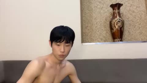 Brian boy online show from 03/12/25, 02:34