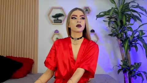 briana_white online show from 10/14/25, 05:47