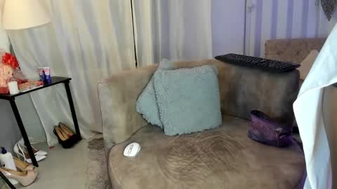 briana online show from 02/21/25, 01:55