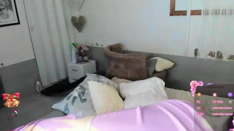 briana online show from 11/19/25, 12:38