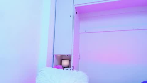 brianataylor1 online show from 10/30/25, 08:42