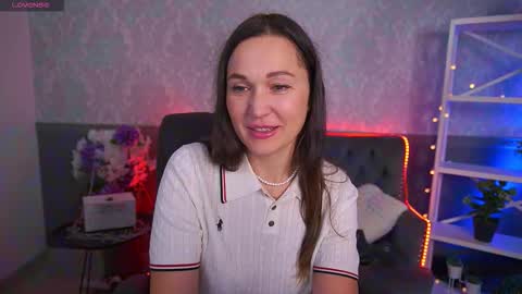 brianawongg online show from 11/20/25, 08:58