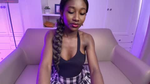 brianna_styles online show from 10/13/25, 01:55