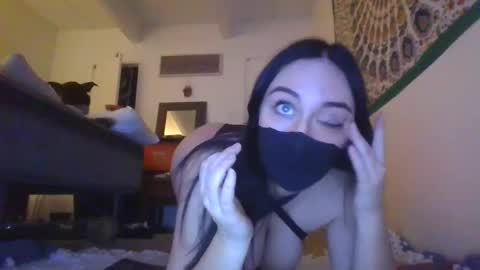 Snapshot of briannabills chatting on 01/13/25, 04:07 Brianna Bills online show from 01/13/25, 04:07