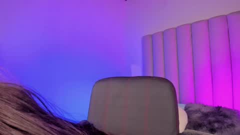 brianna online show from 02/11/25, 04:35