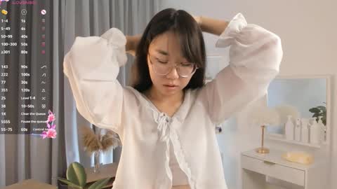 Hanna online show from 09/10/25, 04:07