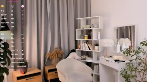 Hanna online show from 11/15/25, 01:03