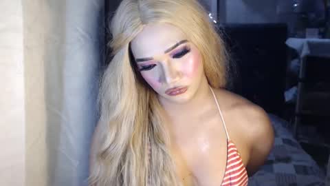 Snapshot of bridgettlovesyou chatting on 12/04/24, 09:07 BRIDGETT online show from 12/04/24, 09:07