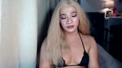 Snapshot of bridgettlovesyou chatting on 02/20/25, 07:01 BRIDGETT online show from 02/20/25, 07:01