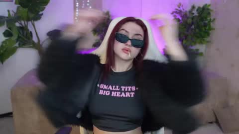 Diamonds Girls online show from 03/09/25, 09:13