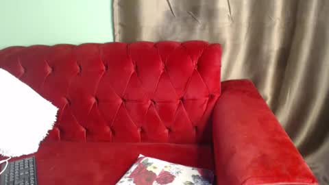 Snapshot of brightebony chatting on 12/31/24, 03:23 Bright online show from 12/31/24, 03:23